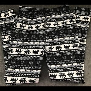 Winter themed fleece lined leggings